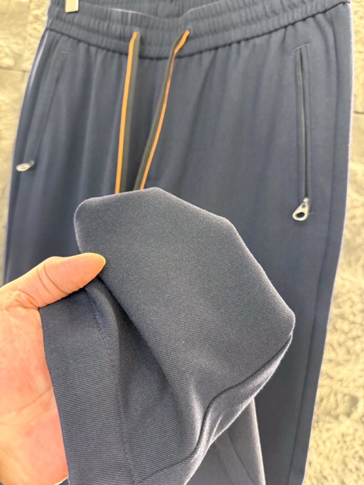 Loro Piana 诺悠翩雅L2025ss 秋冬新品精纺羊毛、男士长裤休闲裤， 高奢内敛低调，轻松驾驭