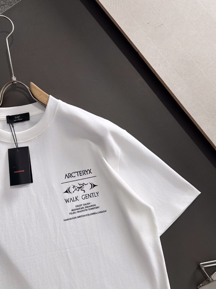 (Arcteryx）始祖鸟 ARC 2025SS春夏最新款圆领时尚短袖圆领T恤，官网同步，纯棉面料！贴肤
