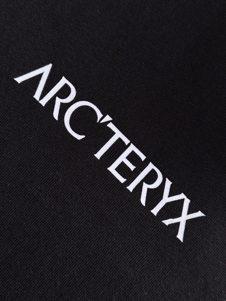 (Arcteryx）始祖鸟ARC 2025SS春夏最新款圆领时尚短袖T恤，官网同步，纯棉面料！贴肤舒适，
