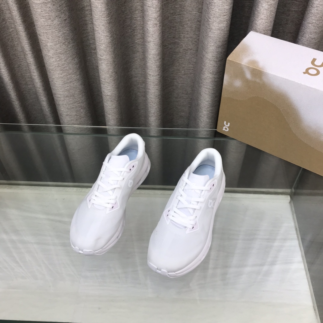 NO:534523,#OnAnnPaul Cloudtilt 2025 Spring and Summer New Lightweight and Cushioned Running Shoes This sports brand was founded in 2010. The design concept of cushioning landing, strong rebound and gentle texture has always been the key to ON development. At the same time, based on the belief of 'providing innovative running experiences to the world', a variety of running shoes and functional running clothing equipment with professional sports ergonomics as the key design, allowing runners to run freely without any effort Size36-45, casual shoes/sports shoes, sneakers19860909#On昂跑 Cloudtilt 2025春夏新品轻便缓震跑步鞋 此运动品牌 开创于2010年 缓震着陆、强效回弹、轻柔质感的设计构思始终是ON研制关键 与此同时基于“为全球提供革新性的跑步感受”信念 陆续推出了多款跑鞋及其以专业运动人体跑步工程学为设计关键的功能性跑步服饰设备 让跑者不费力气地畅快畅跑 Size36-45,休闲鞋/运动鞋,sneakers,Women's Shoes