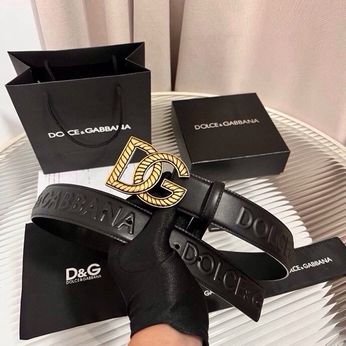 Dolce&Gabbana  全新浮雕小牛皮腰带，满载干练态度，尽显巧思 ，宽度.40mm