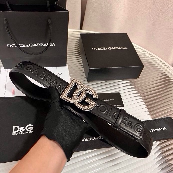 Dolce&Gabbana  全新浮雕小牛皮腰带，满载干练态度，尽显巧思 ，宽度.40mm