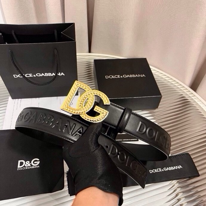 Dolce&Gabbana  全新浮雕小牛皮腰带，满载干练态度，尽显巧思 ，宽度.40mm