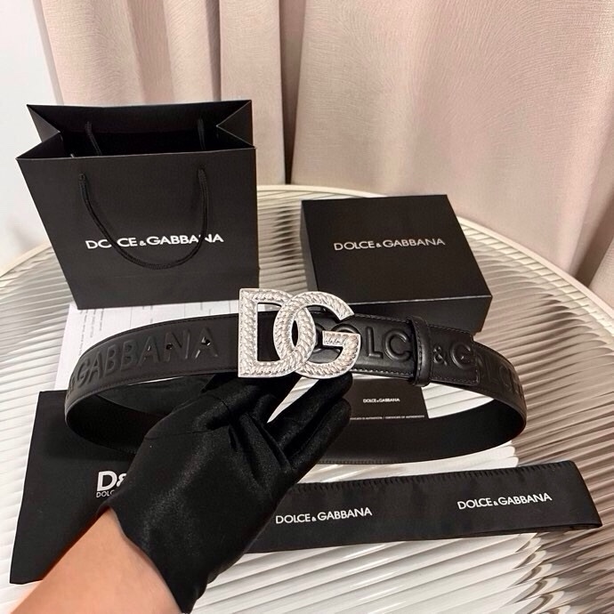 Dolce&Gabbana  全新浮雕小牛皮腰带，满载干练态度，尽显巧思 ，宽度.40mm