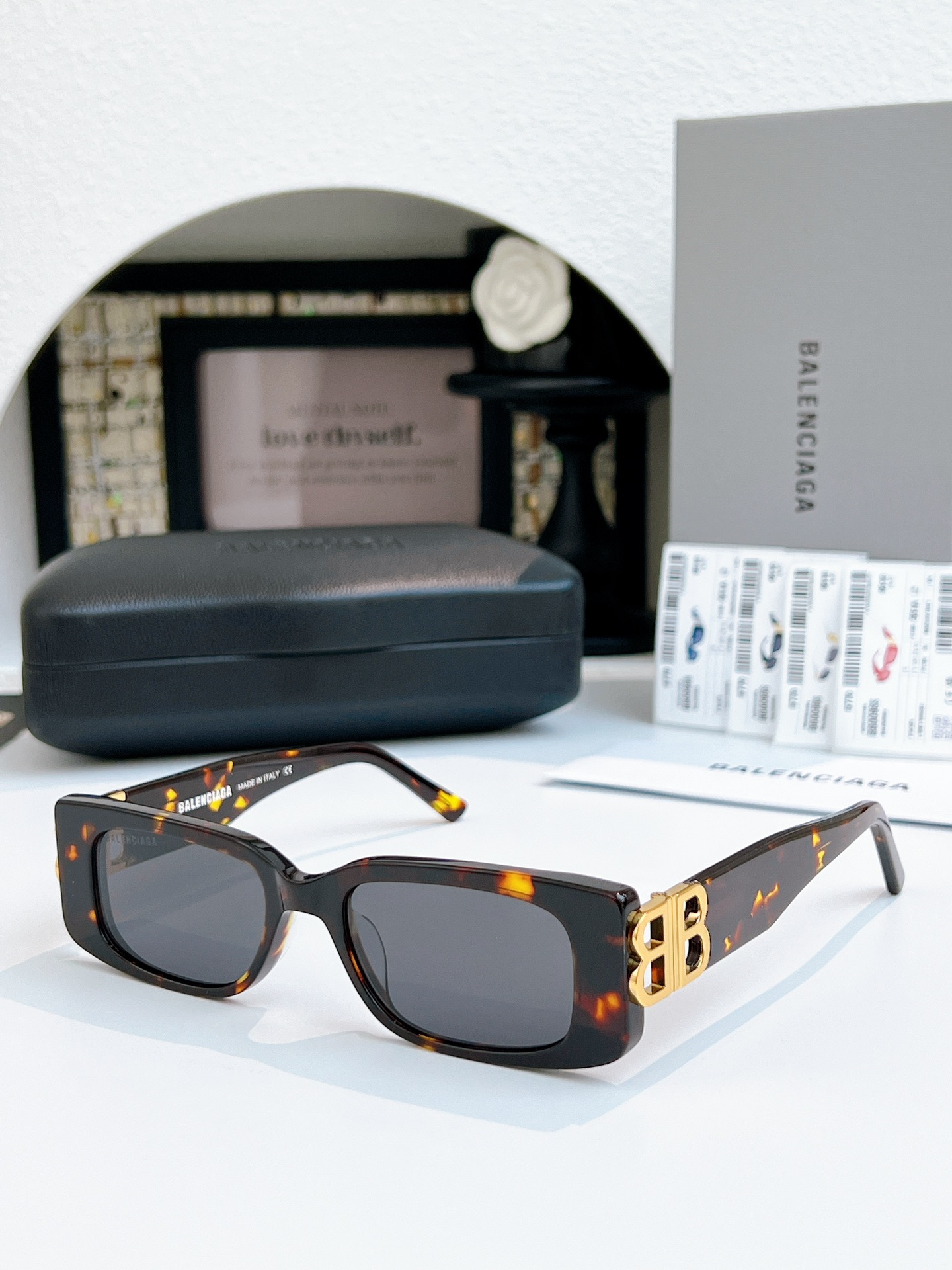 高版本权志龙同款𝗕𝗔𝗟𝗘𝗡𝗖𝗜𝗔𝗚𝗔 𝗠𝗢𝗗: 𝗕𝗕𝟬𝟬𝟵𝟲 𝗦𝗶𝘇𝗲 : 𝟱𝟭-𝟭𝟴-𝟭𝟯𝟬 🔝🔝