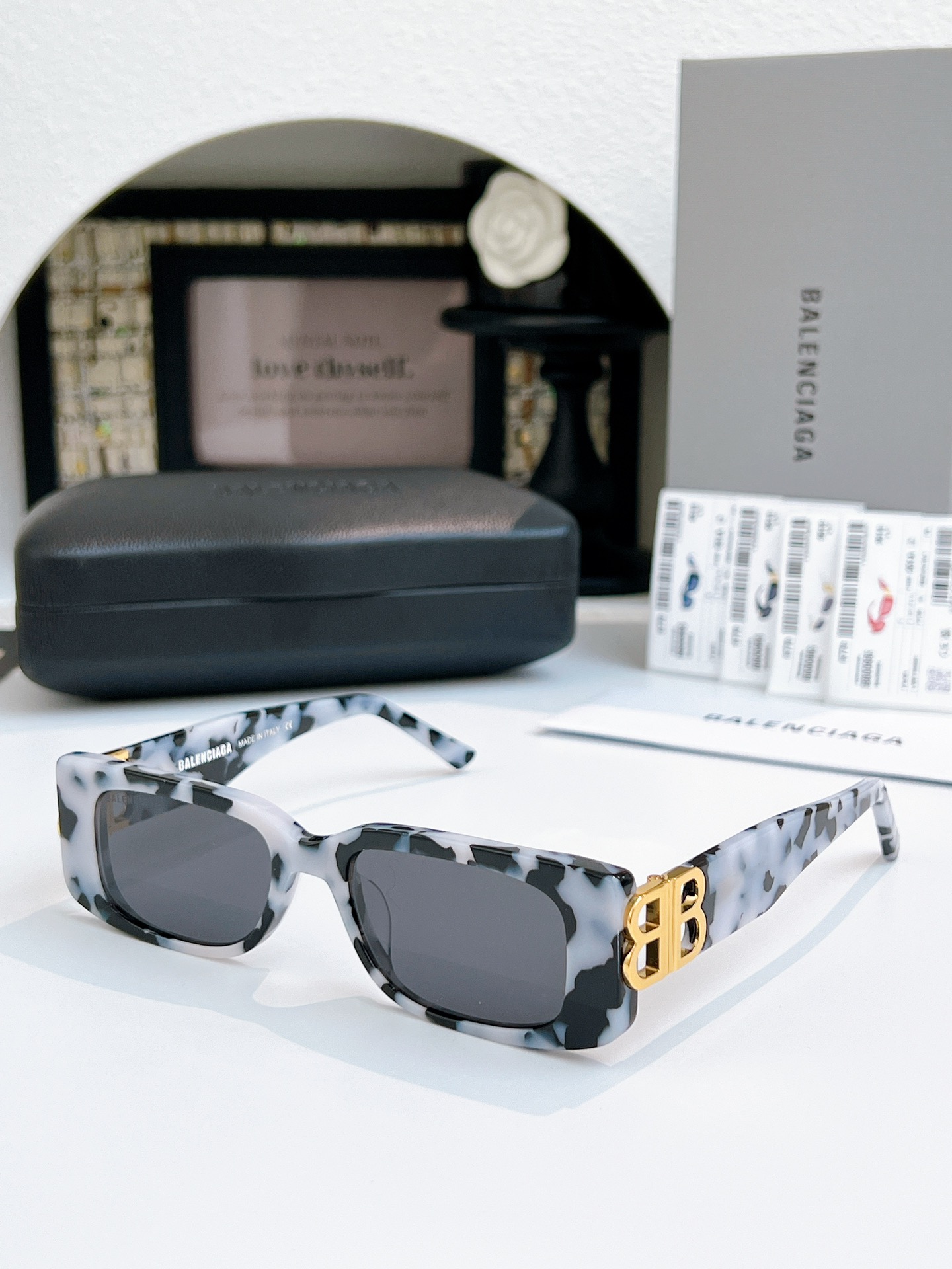 高版本权志龙同款𝗕𝗔𝗟𝗘𝗡𝗖𝗜𝗔𝗚𝗔 𝗠𝗢𝗗: 𝗕𝗕𝟬𝟬𝟵𝟲 𝗦𝗶𝘇𝗲 : 𝟱𝟭-𝟭𝟴-𝟭𝟯𝟬 🔝🔝