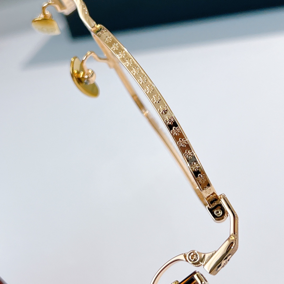 。CHROME HEART*MODEL：CH8332SIZE：52口20-150🔝🔝