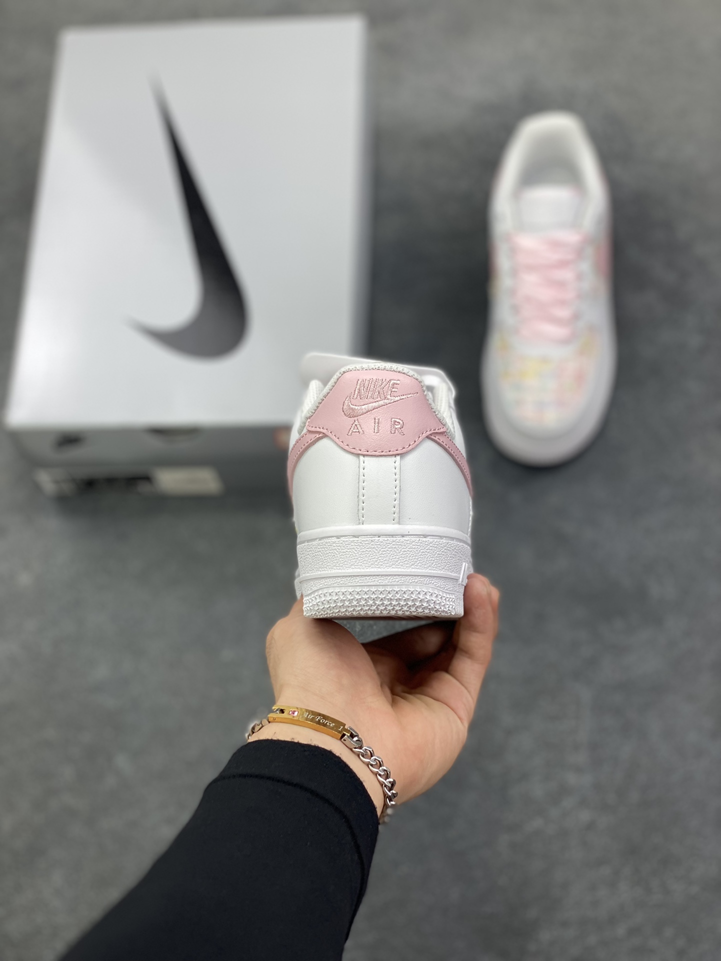 图片[4]-Nike Air Force 1 Low’07 纯欲小香风 空军一号低帮休闲板鞋 定制皮料 定制鞋盒 原楦原纸板 纯正空军版型 内置全掌气垫 货号：ZH0316-095 尺码：36 36.5 37.5 38 38.5 39 40 40.5 41 42 42.5 43 44 44.5 45-选品中心