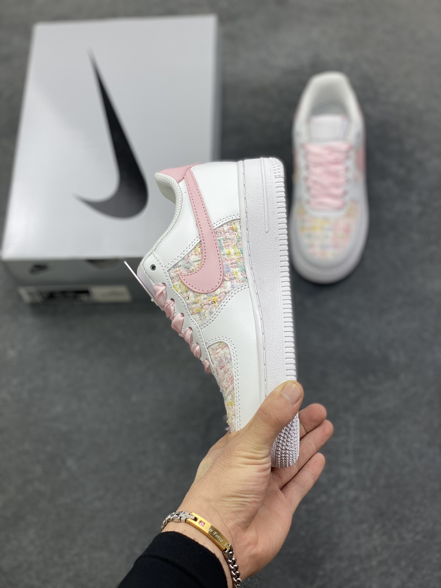图片[3]-Nike Air Force 1 Low’07 纯欲小香风 空军一号低帮休闲板鞋 定制皮料 定制鞋盒 原楦原纸板 纯正空军版型 内置全掌气垫 货号：ZH0316-095 尺码：36 36.5 37.5 38 38.5 39 40 40.5 41 42 42.5 43 44 44.5 45-选品中心