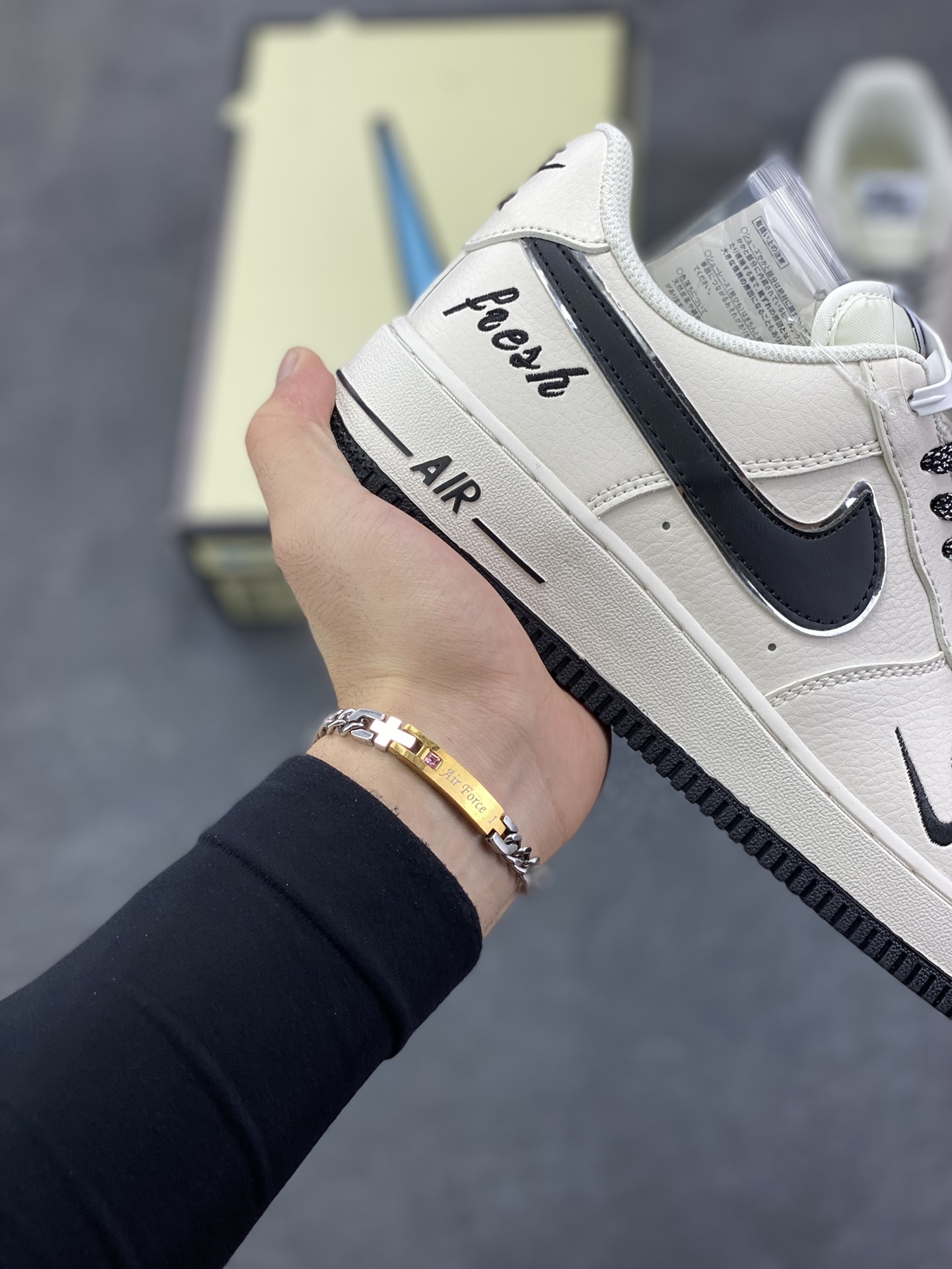 图片[6]-福利特价 Nike Air Force 1 Low \’07 “Keep Fresh”小勾低帮空军一号休闲板鞋 定制皮料 专属鞋盒 原楦原纸板 纯正空军版型 高清洁度 内置全掌气垫 货号：BM2023-102 尺码：36 36.5 37.5 38 38.5 39 40 40.5 41 42 42.5 43 44 44.5 45-选品中心
