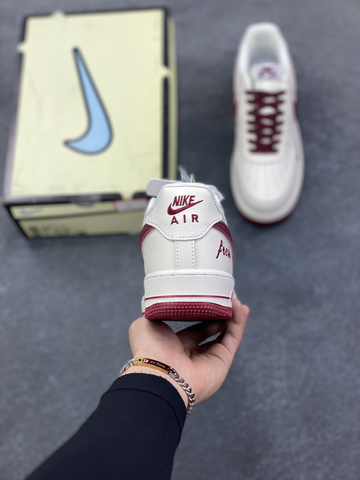 图片[4]-福利特价 Nike Air Force 1 Low \’07 “Keep Fresh”小勾低帮空军一号休闲板鞋 定制皮料 专属鞋盒 原楦原纸板 纯正空军版型 高清洁度 内置全掌气垫 货号：BM2023-102 尺码：36 36.5 37.5 38 38.5 39 40 40.5 41 42 42.5 43 44 44.5 45-选品中心