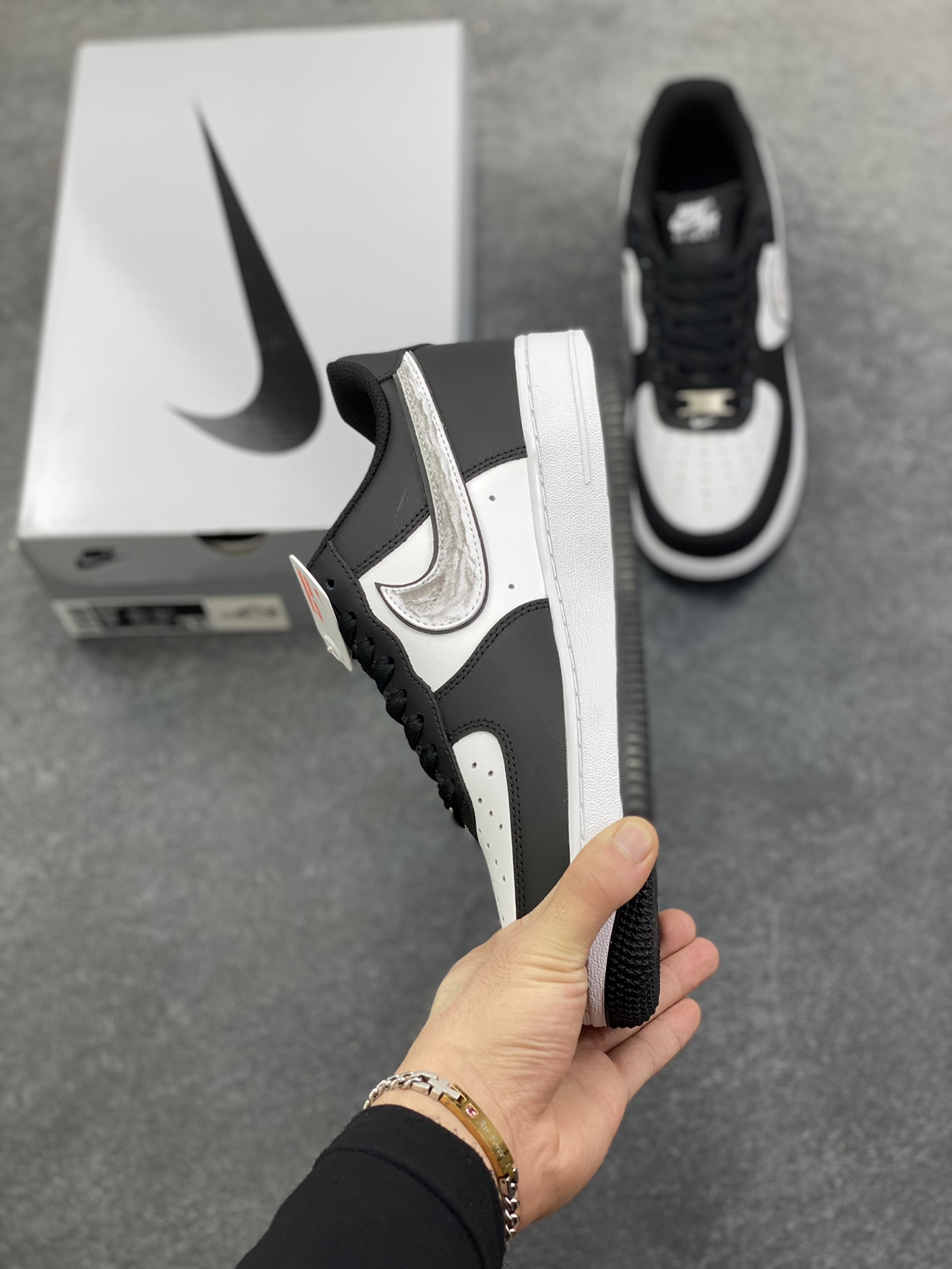 图片[3]-Nike Air Force 1 Low’07 黑白裂纹 空军一号低帮休闲板鞋 定制皮料 定制鞋盒 原楦原纸板 纯正空军版型 内置全掌气垫 货号：ZH0316-118 尺码：36 36.5 37.5 38 38.5 39 40 40.5 41 42 42.5 43 44 44.5 45-选品中心