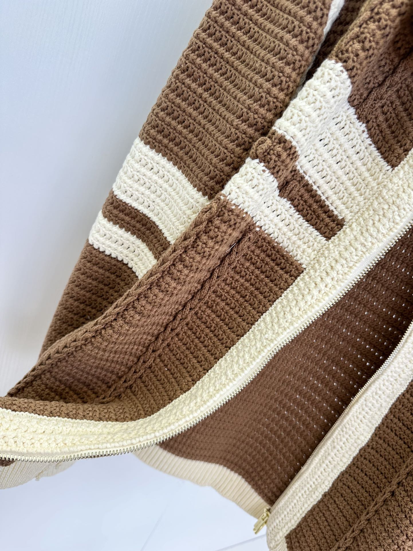 25 w 缪缪拉链针织外套 撞色设计狠高级 ²●SIZE s m l ●