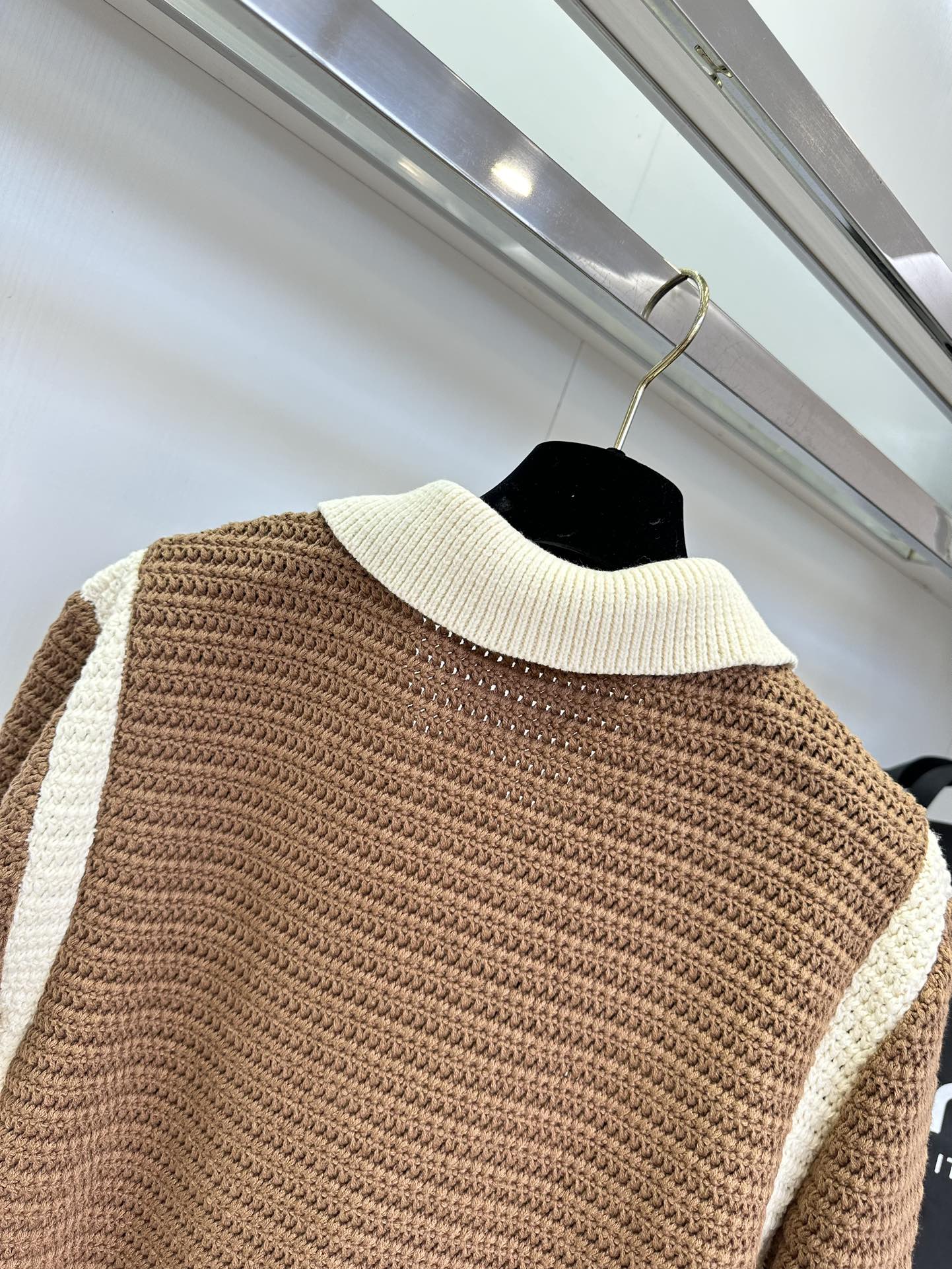 25 w 缪缪拉链针织外套 撞色设计狠高级 ²●SIZE s m l ●