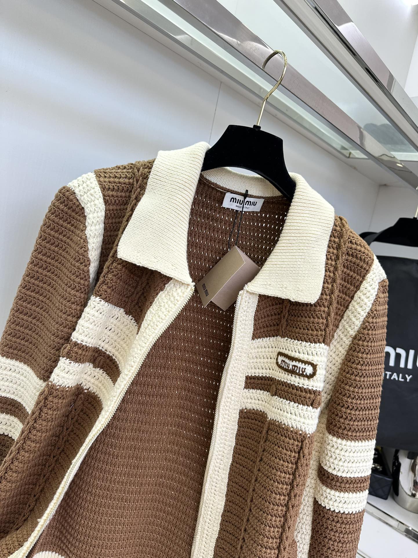 25 w 缪缪拉链针织外套 撞色设计狠高级 ²●SIZE s m l ●