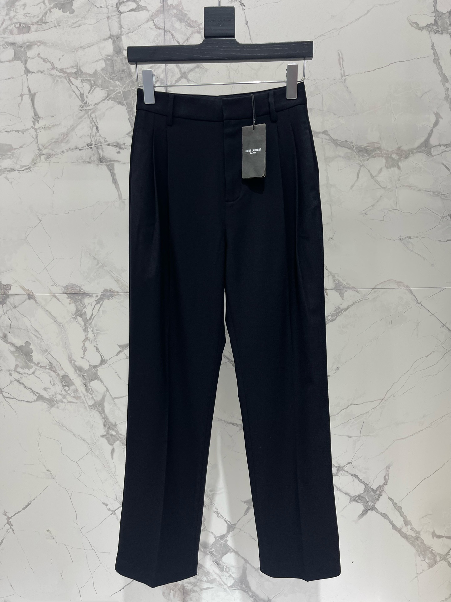 Yves Saint Laurent High-Waisted Wide-Leg Suit Pants - Flattering & Stylish 3 i1758854241 3721 2