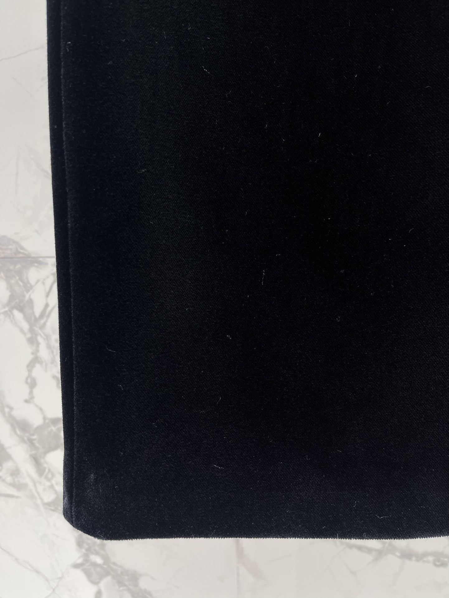 Yves Saint Laurent Velvet Midi Skirt with Back Slit - Elegant & Comfortable 6 i1758884997 5985 4