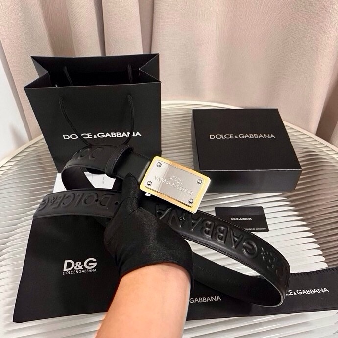 Dolce&Gabbana 全新浮雕小牛皮腰带，满载干练态度，尽显巧思 ，宽度.40mm