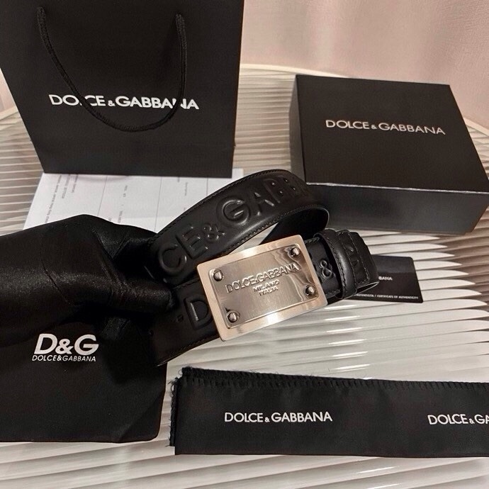 Dolce&Gabbana 全新浮雕小牛皮腰带，满载干练态度，尽显巧思 ，宽度.40mm