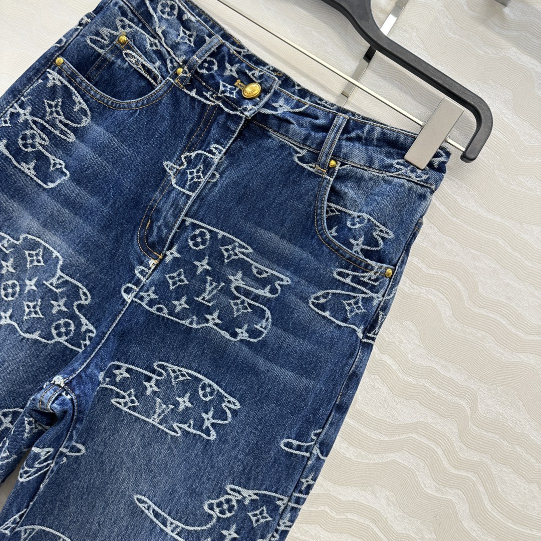 独家首发❤️ 爆单推荐，L联名Nigo，MONOGRAM云朵⛅️提花logo牛仔长裤！经典直筒裤型时髦又