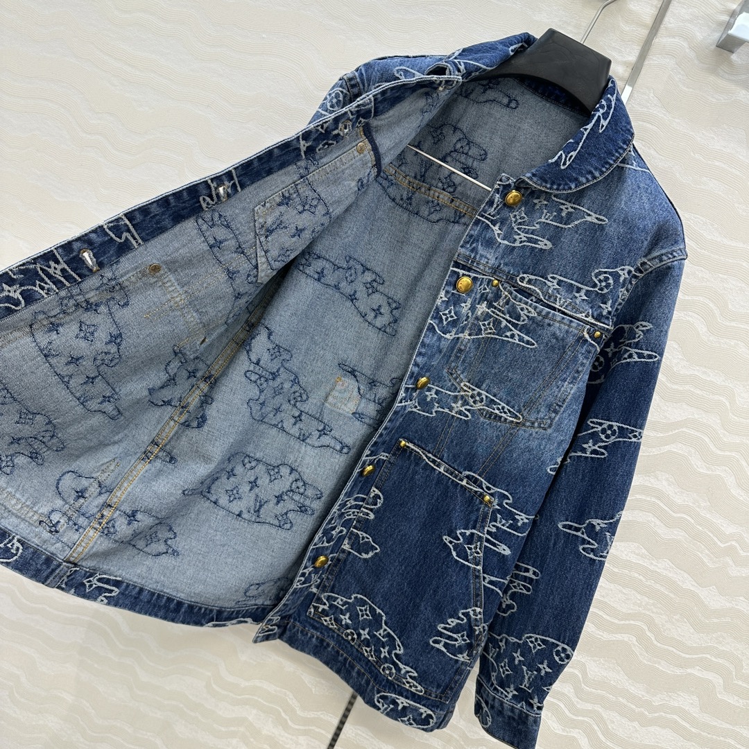 独家首发❤️ 爆单推荐，L联名Nigo，MONOGRAM云朵⛅️提花logo牛仔夹克外套！彼得潘小领经典