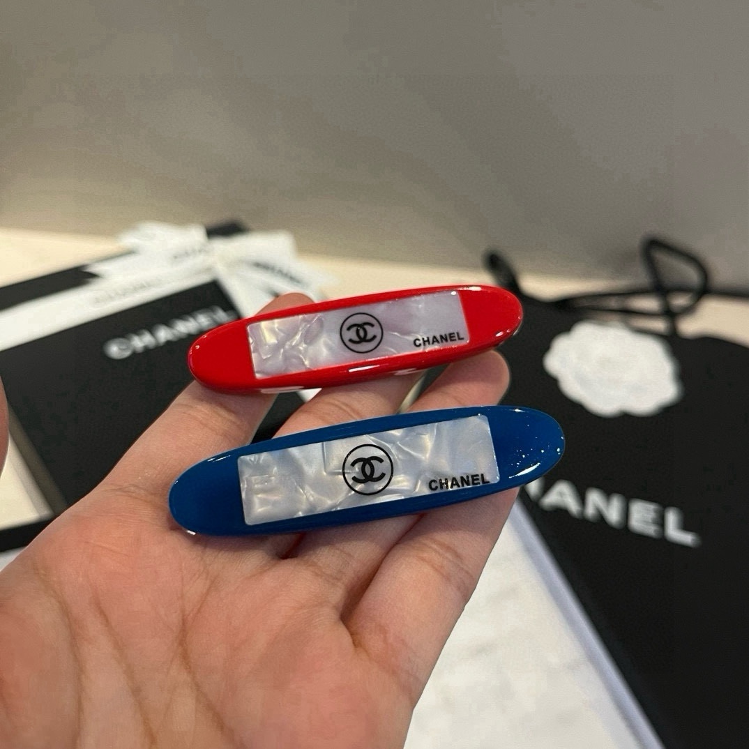 NO:702838,'Single' Chanel Chanel hairpin hairpin, hairpin, chanel, chanel, hairpins19860909《单个》 Chanel香奈儿发夹发夹,发夹,chanel,chanel,hairpins,accessory