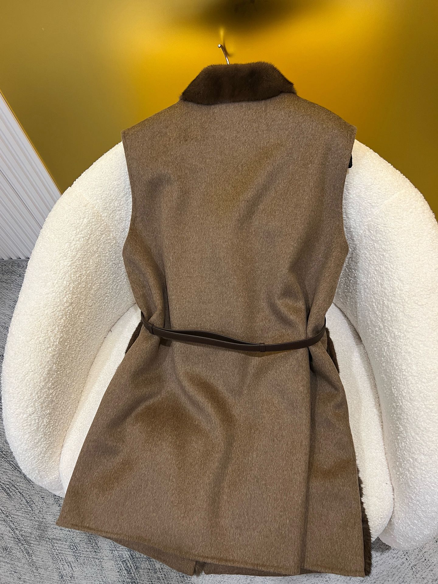 Reversible Cashmere Mink Vest with Belt - Copenhagen Purple Label 5 i1758956125 5708 3
