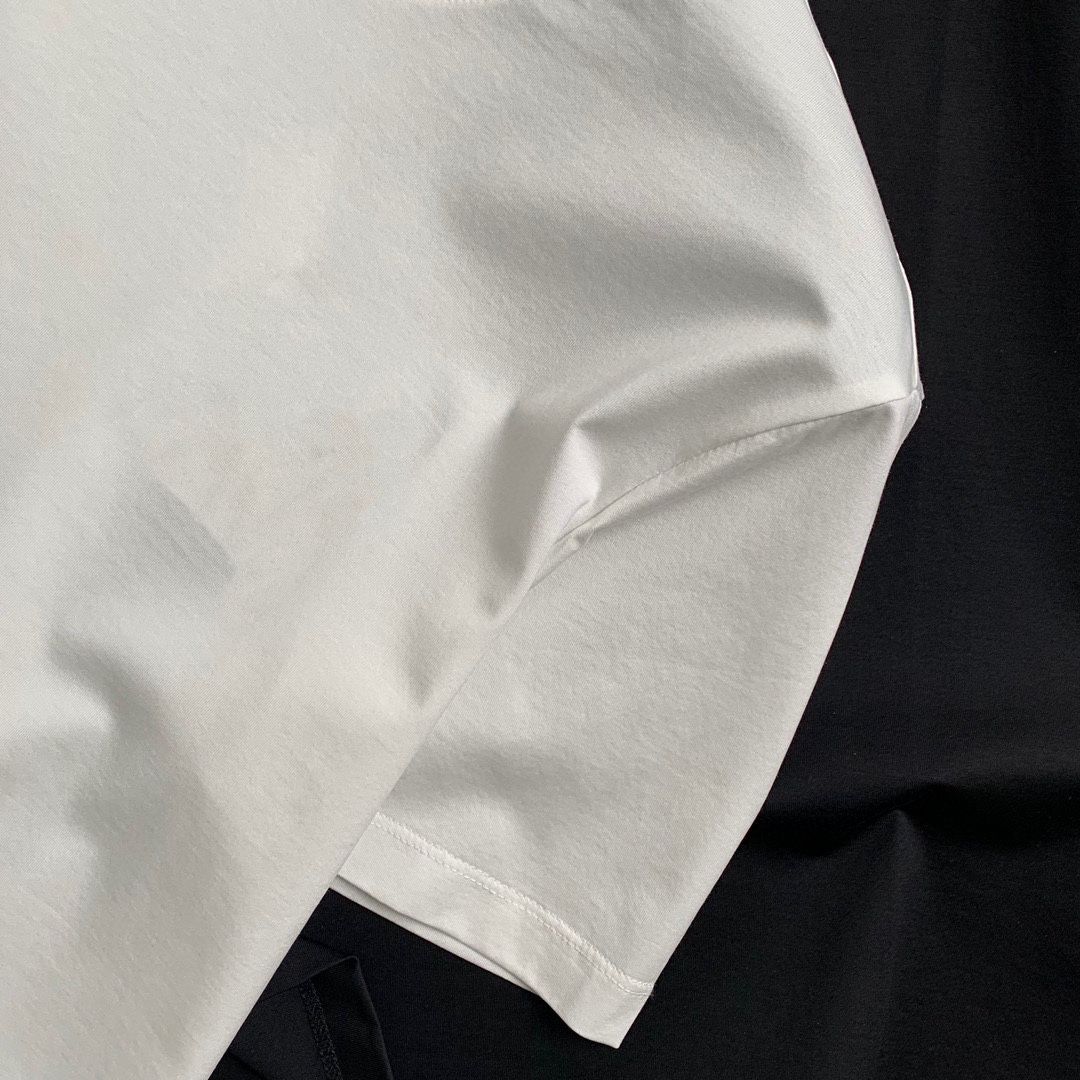 Balenciaga 品牌【BALENCIAGA 巴黎世家】(胖子福音) 男士休闲短袖T恤