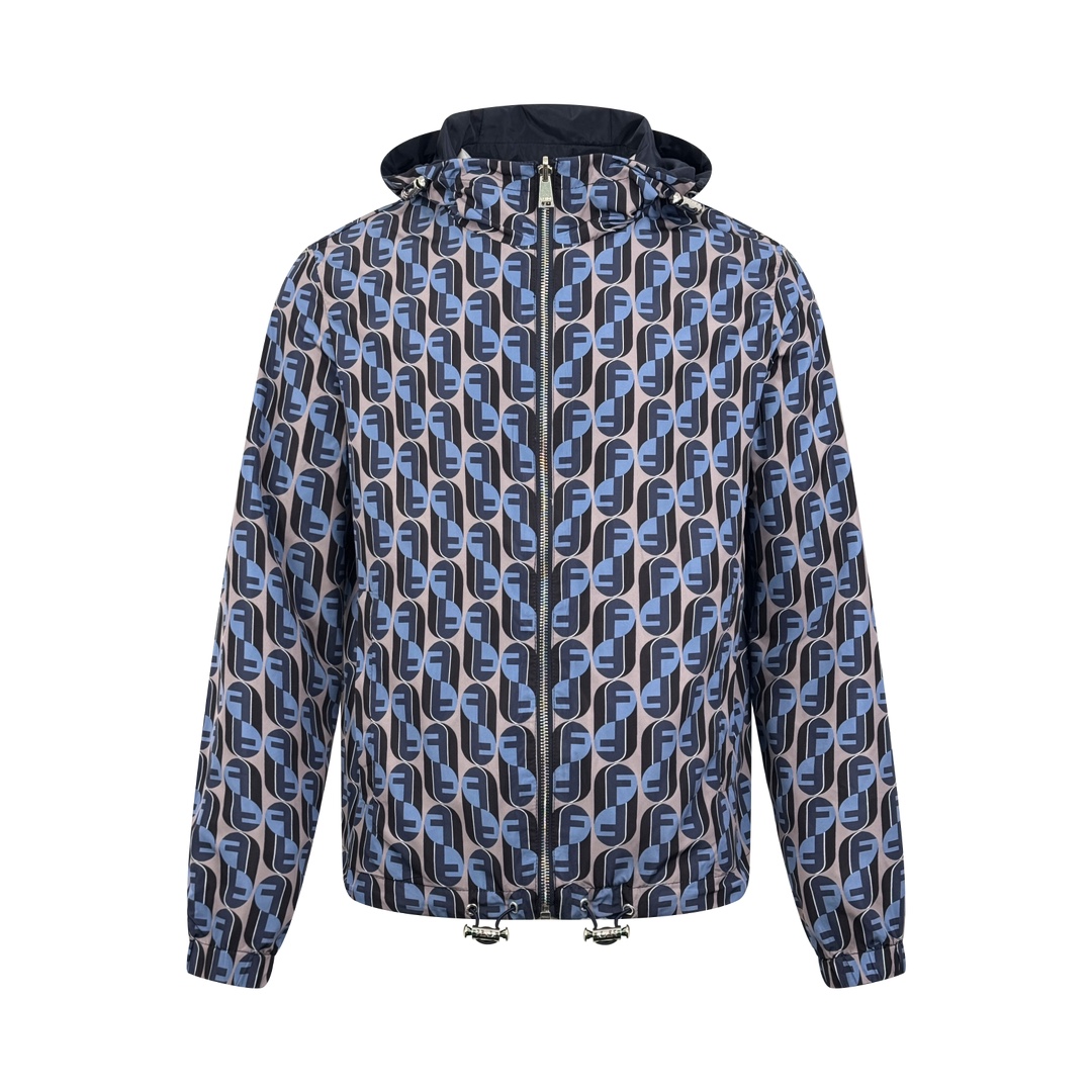 NO:539720,.Fendi Double-sided hooded jacket Customized intelligent nylon trench coat material Excellent texture Comfortable skin Focused on the skin Main tone with deep gray and blues One dress and two-sided charm One side is decorated with a full Fendinity pattern like the code written by a brand gene The other side is embellished with a neat and exquisite metal FF on the front, presented in a simple and atmospheric posture The contour lines of the hat are smooth and natural, adding a sense of casualness Both sides can be worn freely to switch between neat and free, a fashionable weapon to show unique charm Craft 1 Printing using digital direct injection technology Analyze original typesetting through the machine Convert pattern information into digital signals Directly spray dye directly onto the surface of the fabric to achieve high-resolution printing effect Clear details Natural colors Craft 2: Laser flowering process Advanced craft for pattern engraving using laser technology  Projecting laser onto the surface of the material, making the material partly heated to melt quickly, forming a full Fendinity pattern, precisely controlling the position and shape Process 3: Computer positioning laser cutting Use laser generator to generate a beam of high power density Focused into tiny light spots through the focus lens group to achieve accurate cutting of the cut sheet Process 4: Template opening bag Preset templates to guide the position of the bag Shape and size Accuracy ensures the quality of the bag opening effect Auxiliary materials Custom 1:1 Fendi Adjustment buckle Custom 1:1 Fendi corn Custom 1:1 Fendi pull tab Custom 1:1 Fendi zipper Custom 1:1 Fendi zipper Custom 1:1 Fendi FF metal Custom 1:1 Fendi trademark Size 48 50 52 54 Function Double-sided wearable  Free match, fendi, jackets & coats, hats, alexander wang19860909.Fendi 双面穿连帽夹克 定制智感塑型锦纶风衣料 质感卓越 舒适贴肤 以深邃的灰蓝调作主基调 一衣两境 双面魅力 一面饰以全幅Fendinity图案铺陈 如同品牌基因的密码书写 另一面以利落而精致的金属FF点缀于正面 以简约而大气的姿态呈现 帽子的轮廓线条流畅自然 增添随性之感 两面皆可穿 在利落与洒脱间自由切换 展现独特魅力的时尚利器 工艺1采用数码直喷技术印花 通过机器分析原版排版 将图案信息转化为数字信号 将染料直接喷射到面料表面 实现高分辨率的印花效果 细节清晰 色彩自然 工艺2:激光烧花工艺 利用激光技术进行花纹刻划的先进工艺 将激光投射到材料表面 使材料局部迅速加热至熔化 形成全幅Fendinity图案 可以精确控制位置和形状 工艺3: 电脑定位激光切割 利用激光发生器产生高功率密度的束 经过聚焦透镜组聚焦成微小的光点 实现对裁片的精准切割 工艺4: 模版机开袋 预设的模板来指导开袋的位置 形状和大小 精确性确保了开袋效果质量 辅料 定制1:1 Fendi 调节扣 定制1:1 Fendi 鸡眼 定制1:1 Fendi 拉片  定制1:1 Fendi 拉链 定制1:1 Fendi FF金属 定制1:1 Fendi 商标 版型 宽松版型 尺码 48 50 52 54 功能 双面可穿 自由搭配,,fendi,jackets & coats,hats,alexander wang,Men's clothing