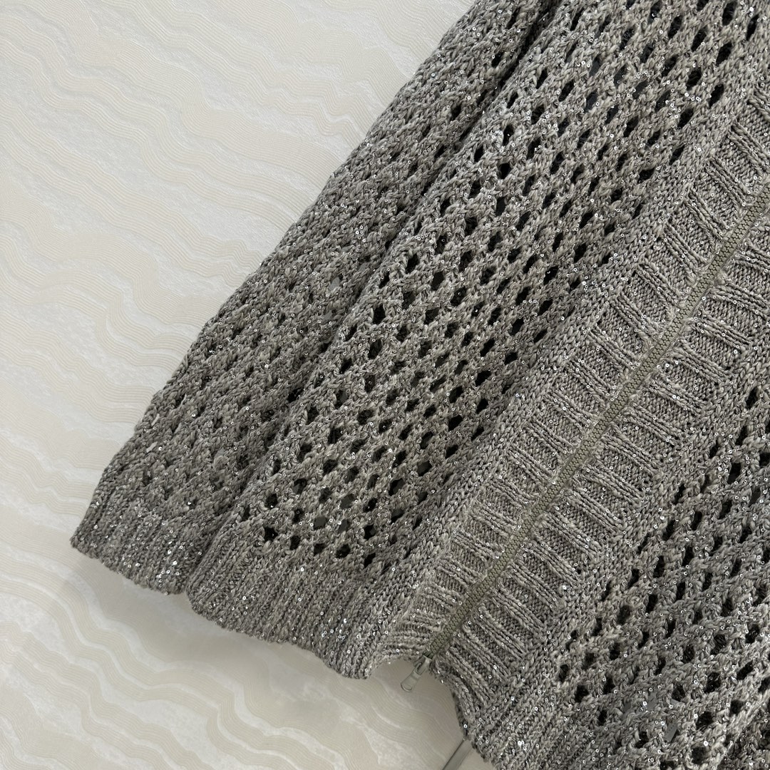 独家首发🍒高端原单品质！行走的高定 BC高智感穿搭！超重工的刺绣珠片钩花连帽针织外套⚠️徳国进口机打造编