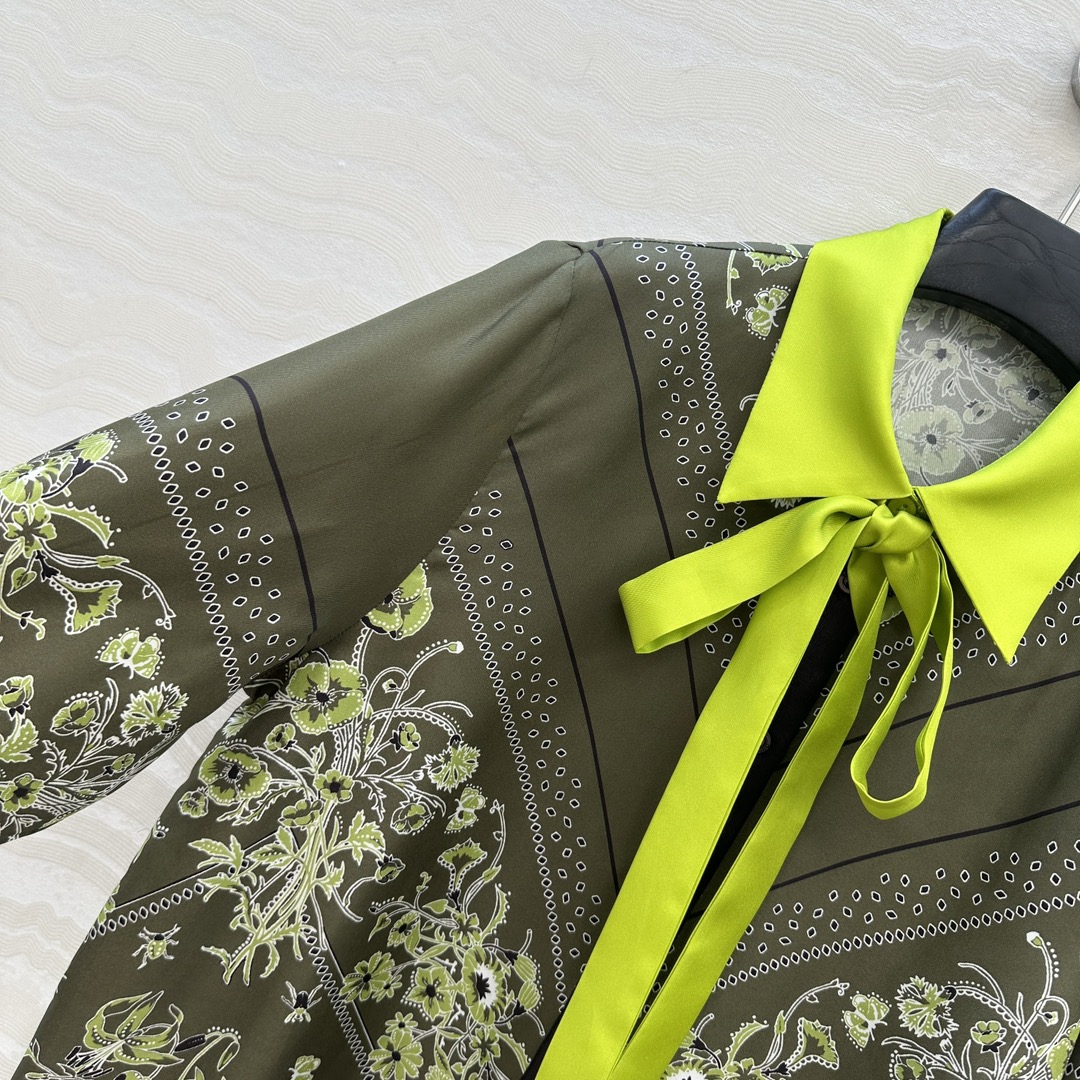 独家首发❤️原单品质💕GG浪漫度假森林绿印花真丝衬衫！全定位对花工艺，16姆米 100%真丝斜纹绸质感超