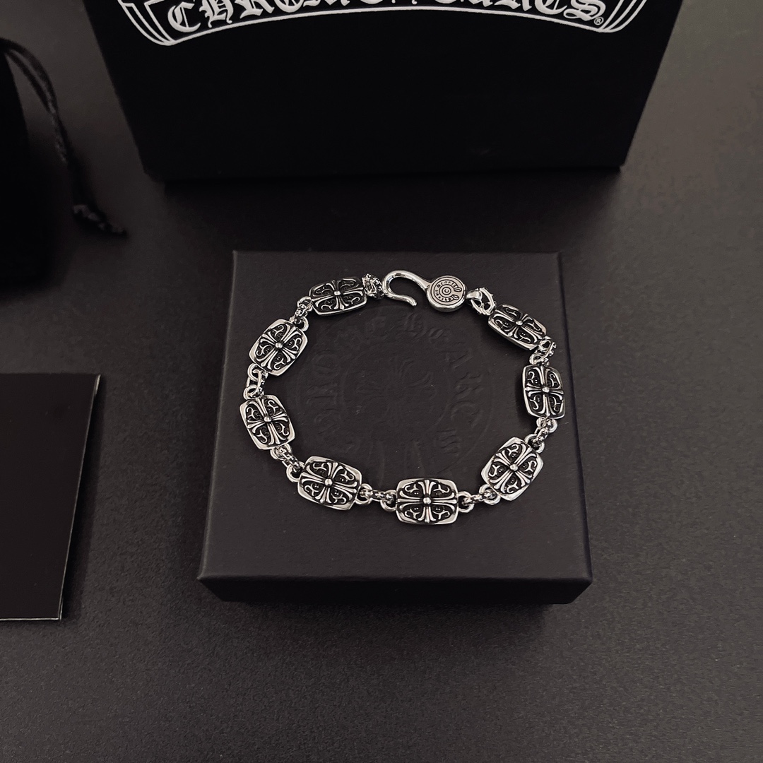 NO:603269,So handsome, the latest Chrome Hearts. No explosions, no hair. Factory direct sales. Original one-to-one replica. Chrome Hearts retro bracelet, fine jewelry, chrome hearts, bracelet.19860909太帅爆了最新款克罗心 不爆不发 厂家直销 原版一比一复刻 克罗心复古手链,饰品精品,chrome hearts,bracelet,Jewelry