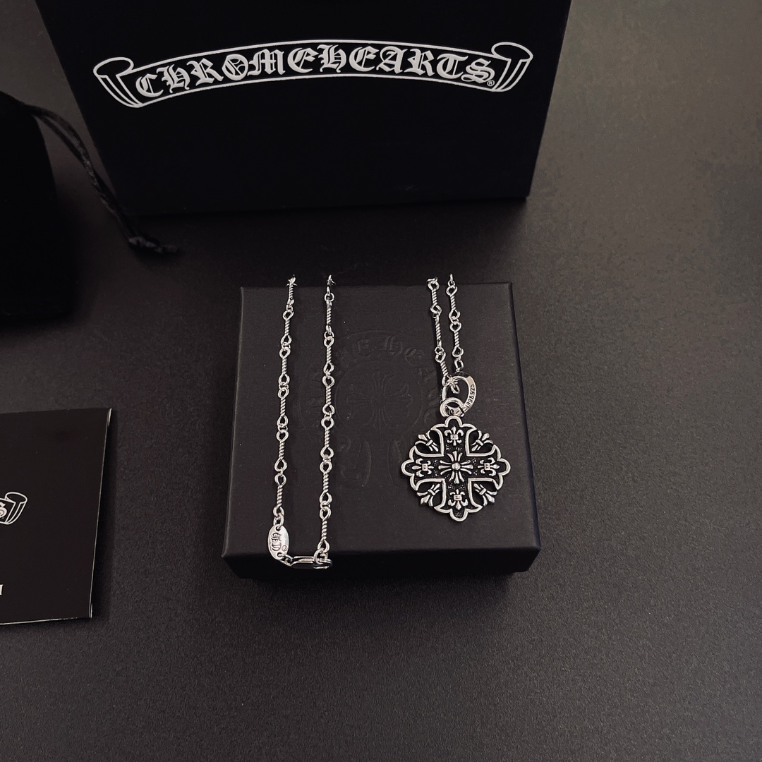 NO:879668,So handsome, the latest Chrome Hearts. No explosions, no hair. Factory direct sales. Original one-to-one reproduction. Chrome Hearts retro necklace, fine jewelry, chrome hearts, necklace.19860909太帅爆了最新款克罗心 不爆不发 厂家直销 原版一比一复刻 克罗心复古项链,饰品精品,chrome hearts,necklace,Jewelry