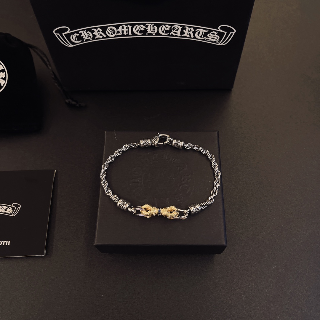 NO:603283,So handsome, the latest Chrome Hearts. No explosions, no hair. Factory direct sales. Original one-to-one replica. Chrome Hearts retro bracelet, fine jewelry, chrome hearts, bracelet.19860909太帅爆了最新款克罗心 不爆不发 厂家直销 原版一比一复刻 克罗心复古手链,饰品精品,chrome hearts,bracelet,Jewelry