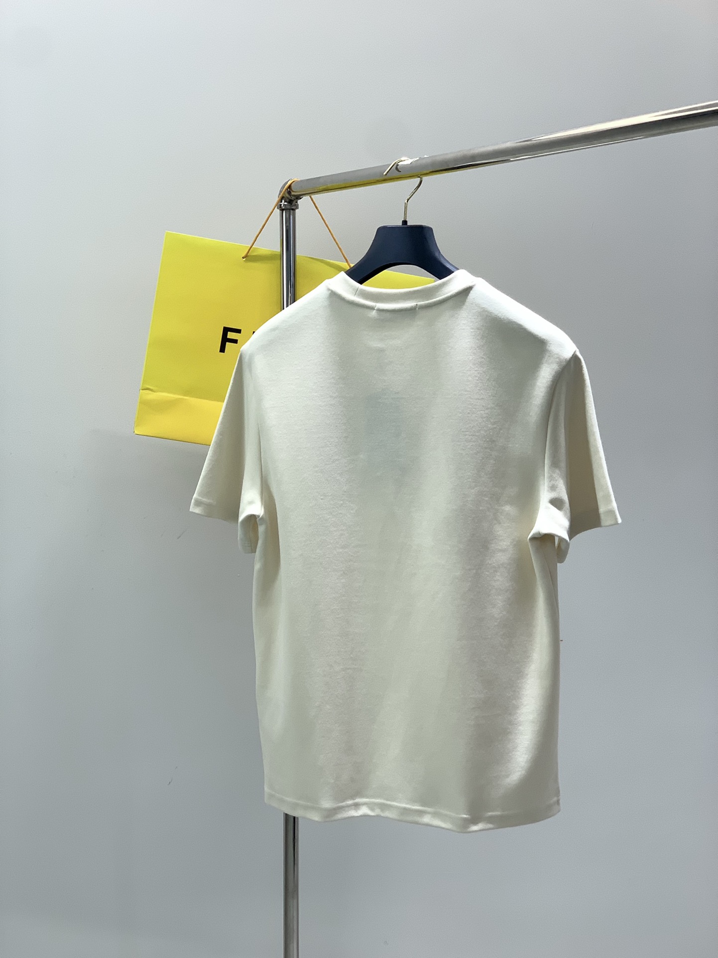 ，FENDI 芬迪，2025夏秋最新品，专柜同步有售，原单狠货，时尚休闲圆领短袖T恤，进口原版面料，顶级