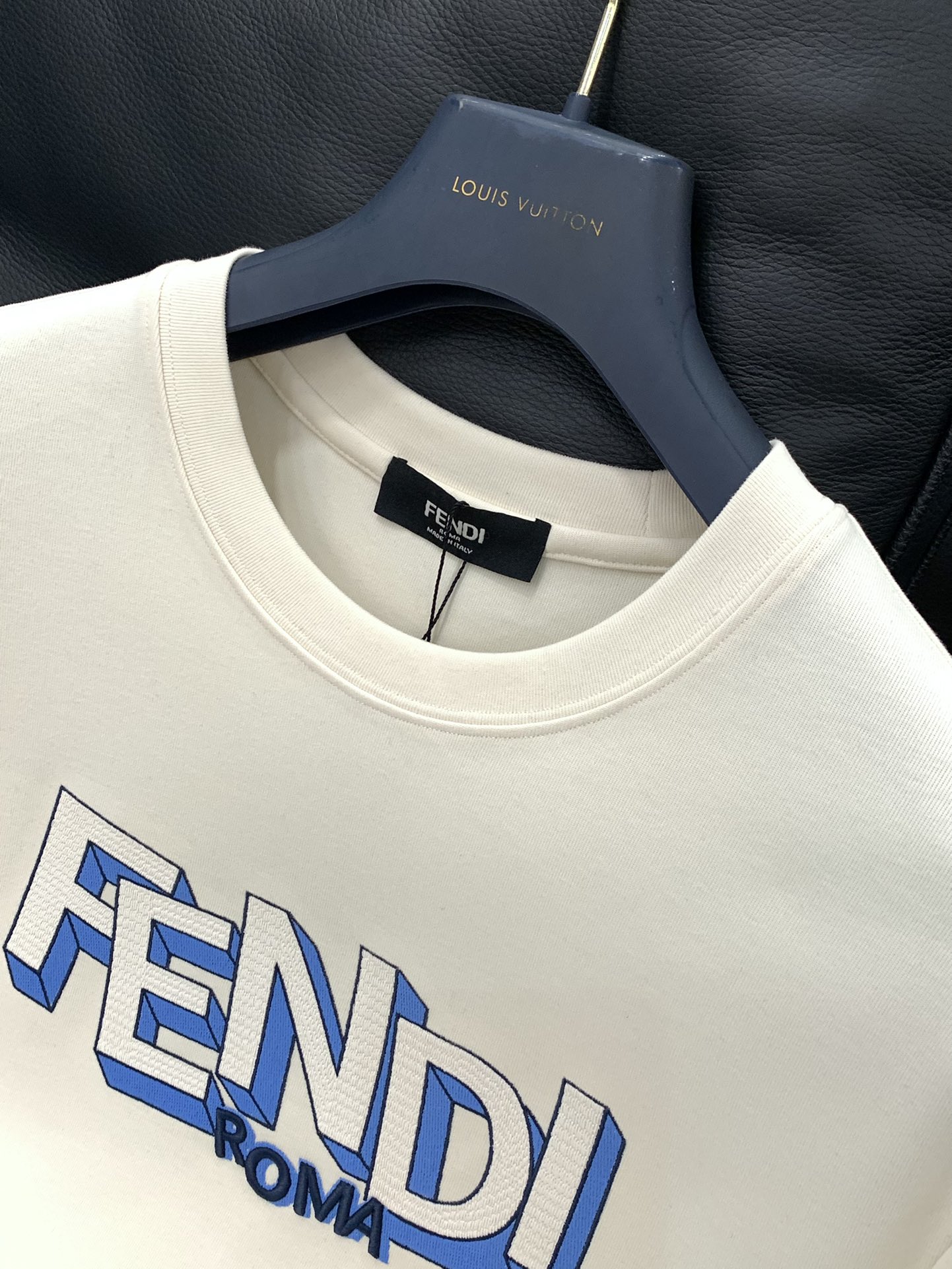 ，FENDI 芬迪，2025夏秋最新品，专柜同步有售，原单狠货，时尚休闲圆领短袖T恤，进口原版面料，顶级