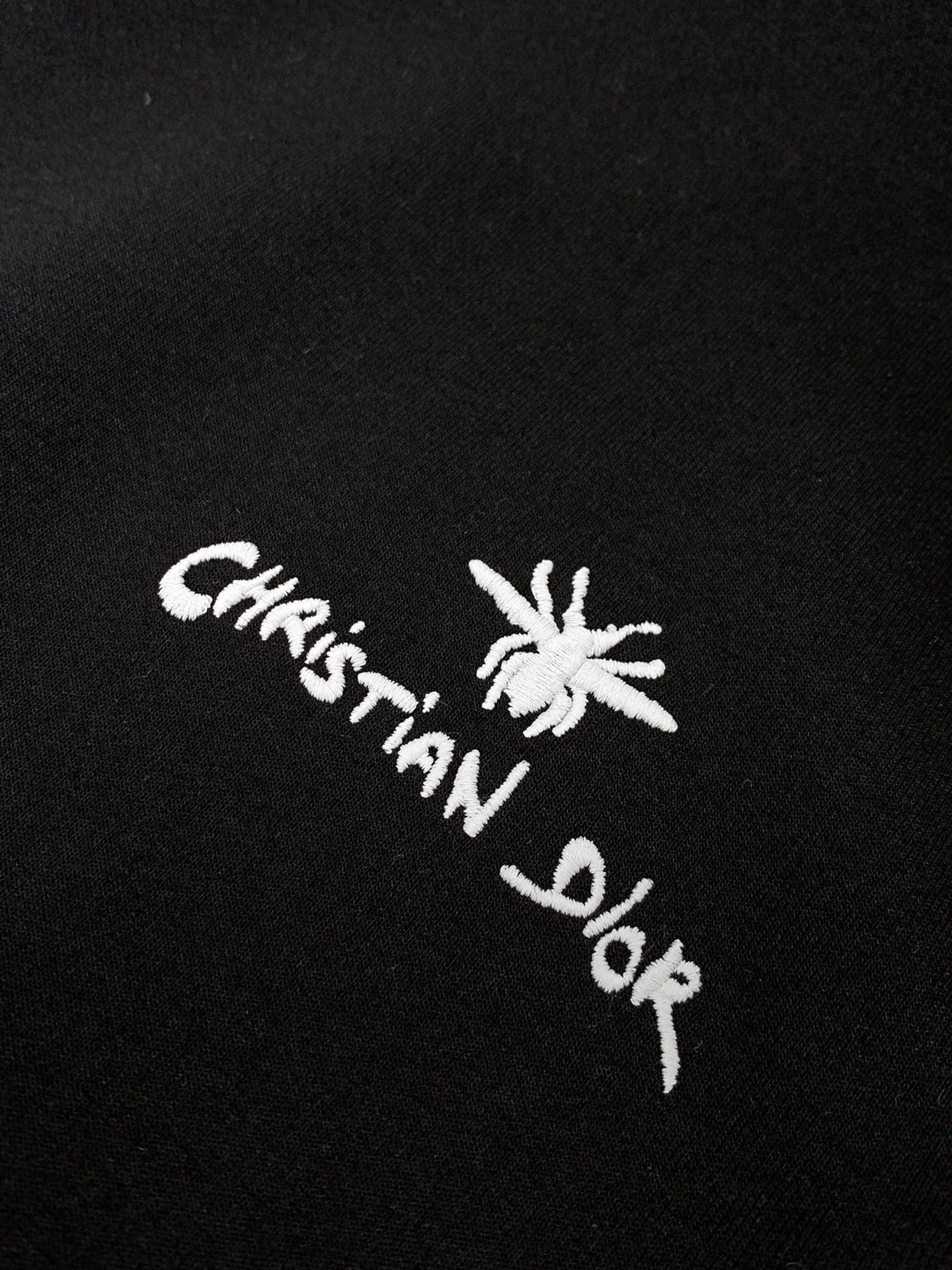 ，Dior 迪奥， 2025夏秋新品，专柜同步有售，简约时尚休闲圆领短袖T恤，原版进口面料，舒适透气，精