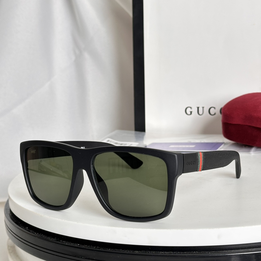 ‼️ 新增颜色 经典爆款 卖了这么多年 一直都是那么好卖 终于到货了 原版 颜色 GUCCI GG112