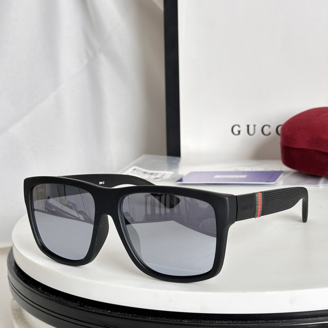 ‼️ 新增颜色 经典爆款 卖了这么多年 一直都是那么好卖 终于到货了 原版 颜色 GUCCI GG112