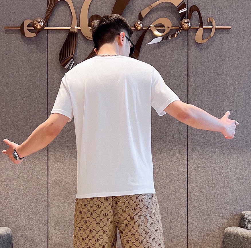 Loewe 品牌【LOEWE罗意威】(胖子福音) 男士休闲短袖T恤 2024春夏新品