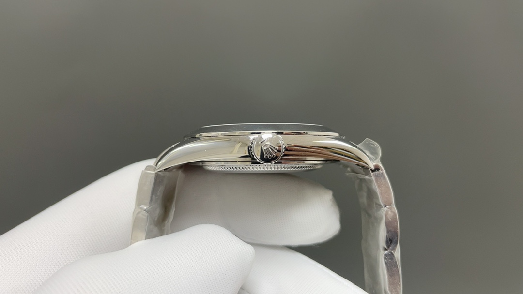 Rolex Style Black Watches Watches Watches detail image 4 from source 765325