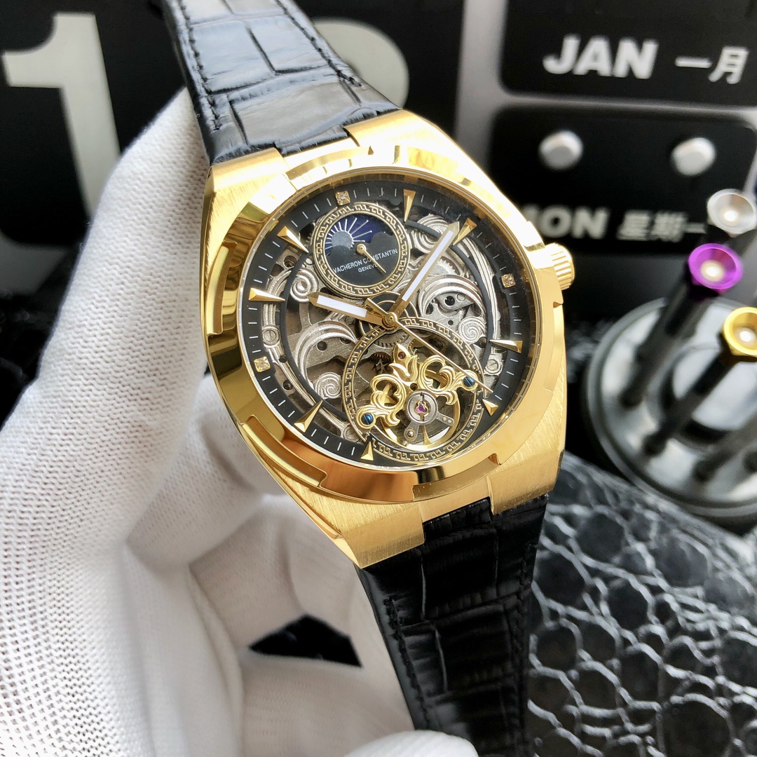 统一价：390💰
品牌：江诗丹顿----贵高端男表 ！奢华大气类型，精品顶级男士腕表，顶级镂空机械机芯 (稳定）顶级316精钢（耐用）矿物质超强镜面玻璃 （高清，耐磨）立体感强 独特设计6位大飞轮，真牛皮表带 走时精准，质量保证，直径43mm 厚度12mm！新款上架，欢迎载图[玫瑰][玫瑰]