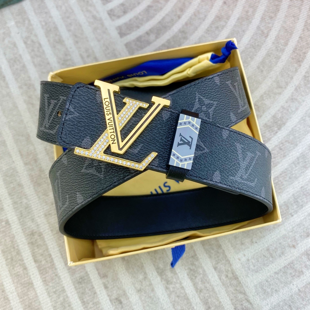 LV💕 特种皮腰带系列 ,原厂五金精品不锈钢钻💎扣,手感柔软舒适 宽3.8CM。