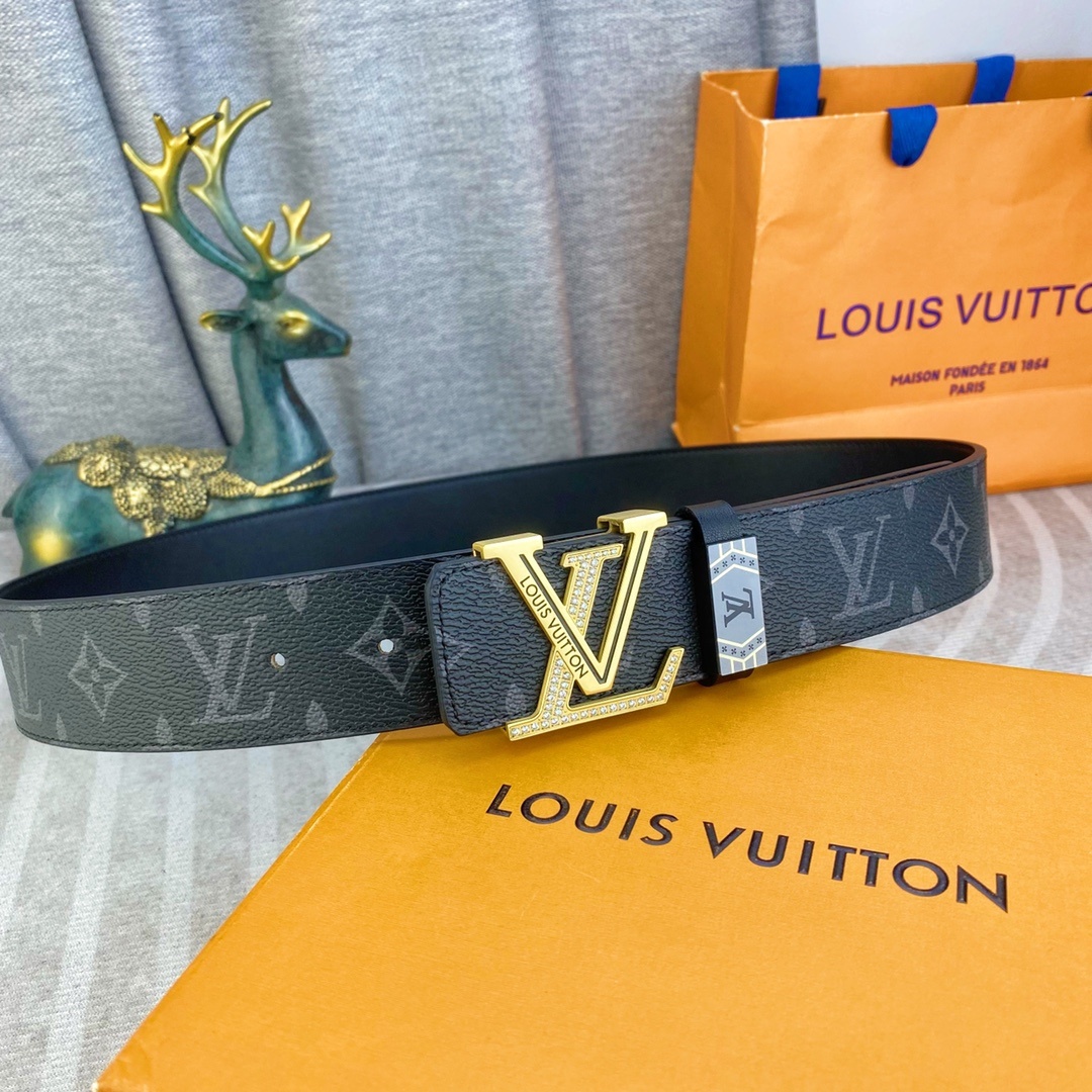 LV💕 特种皮腰带系列 ,原厂五金精品不锈钢钻💎扣,手感柔软舒适 宽3.8CM。