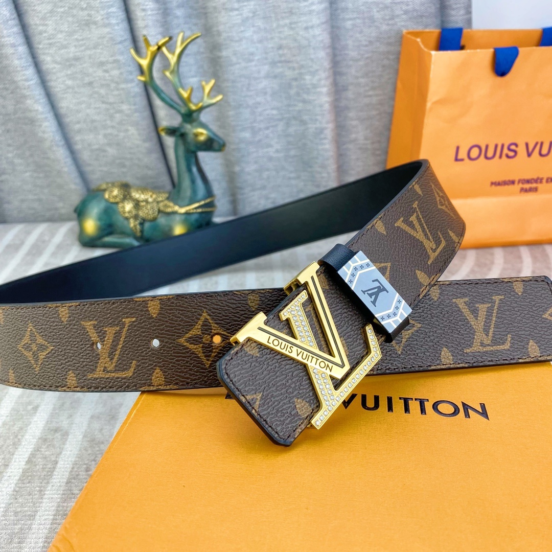 LV💕 特种皮腰带系列 ,原厂五金精品不锈钢钻💎扣,手感柔软舒适 宽3.8CM。