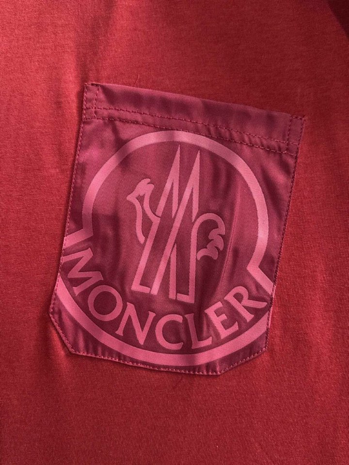 Moncler  蒙口2025春夏新品短袖圆领T恤，原版印花刺绣字母Logo，三标齐 帅气时尚，简约百搭