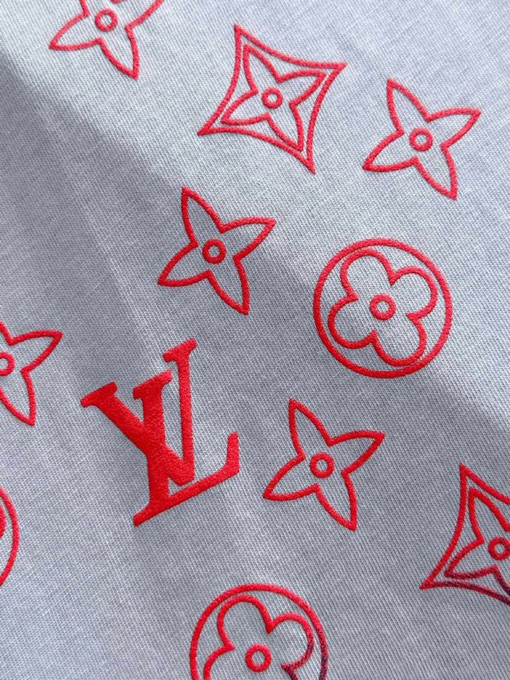 Louis Vuitton 路易威登 LV 驴牌 2025春夏新品短袖圆领T恤，原版印花刺绣字母Logo