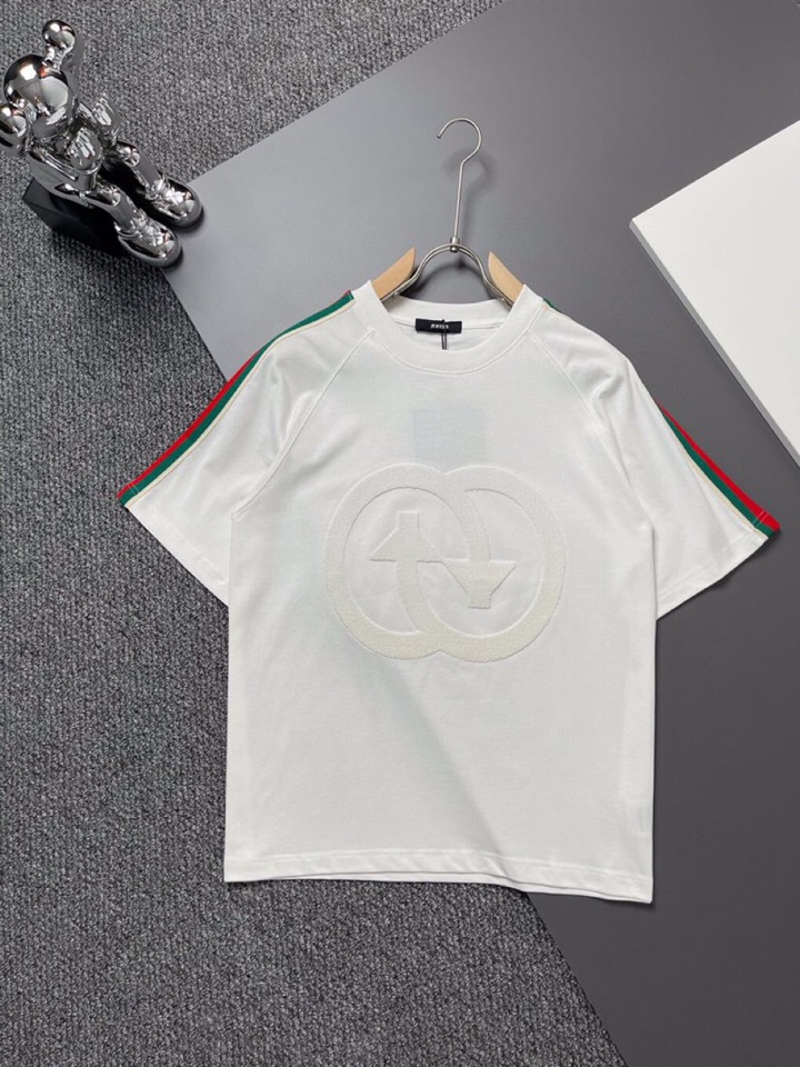 Gucci 古奇25ss刺绣logo短袖圆领T恤，重磅高克重，字母Logo，三标齐 帅气时尚，简约百搭款