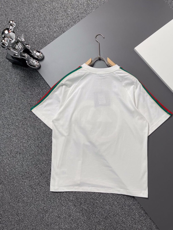 Gucci 古奇25ss刺绣logo短袖圆领T恤，重磅高克重，字母Logo，三标齐 帅气时尚，简约百搭款
