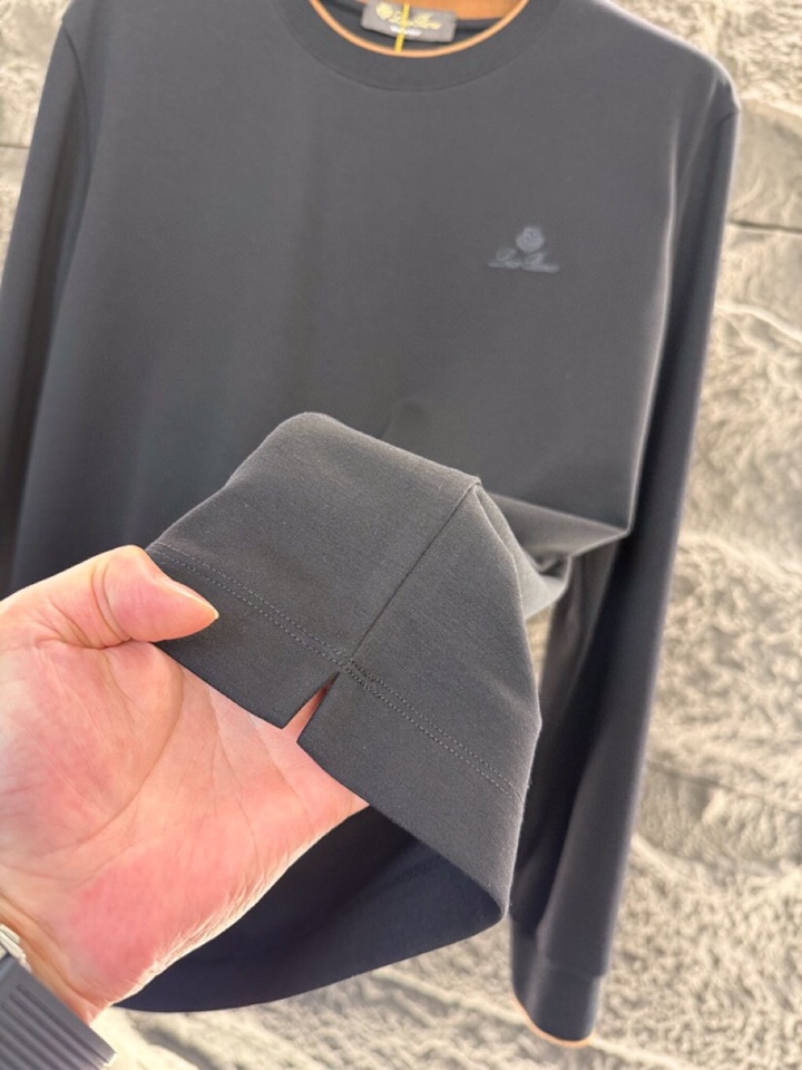 Loro Piana 诺悠翩雅 2025ss 秋冬新品男士羊毛长袖T恤针织圆领衫，高奢内敛低调，轻松驾驭